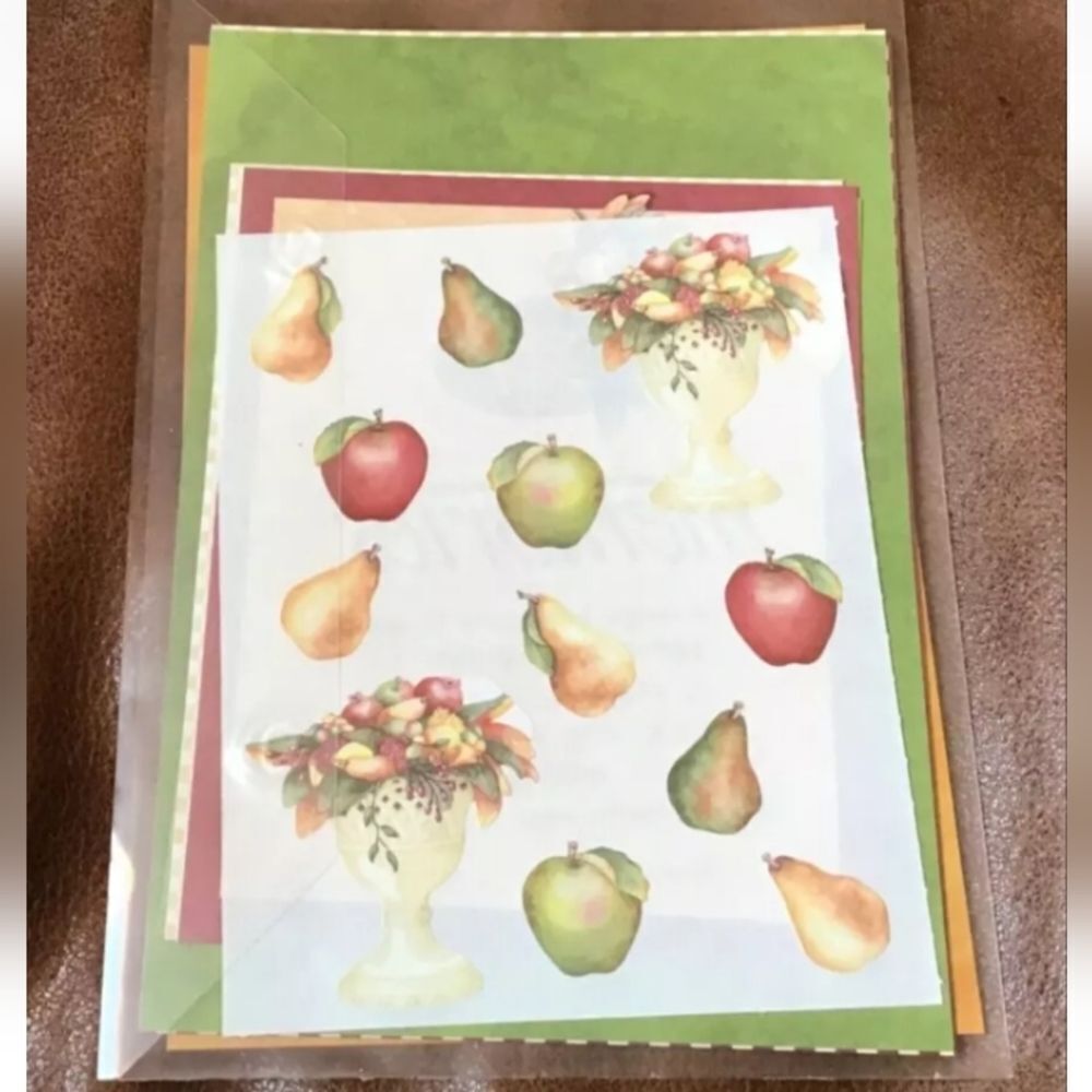 VINTAGE CREATIVE MEMORIES COUNTRY ORCHARD PHOTO MATS & STICKERS  RETIRED green